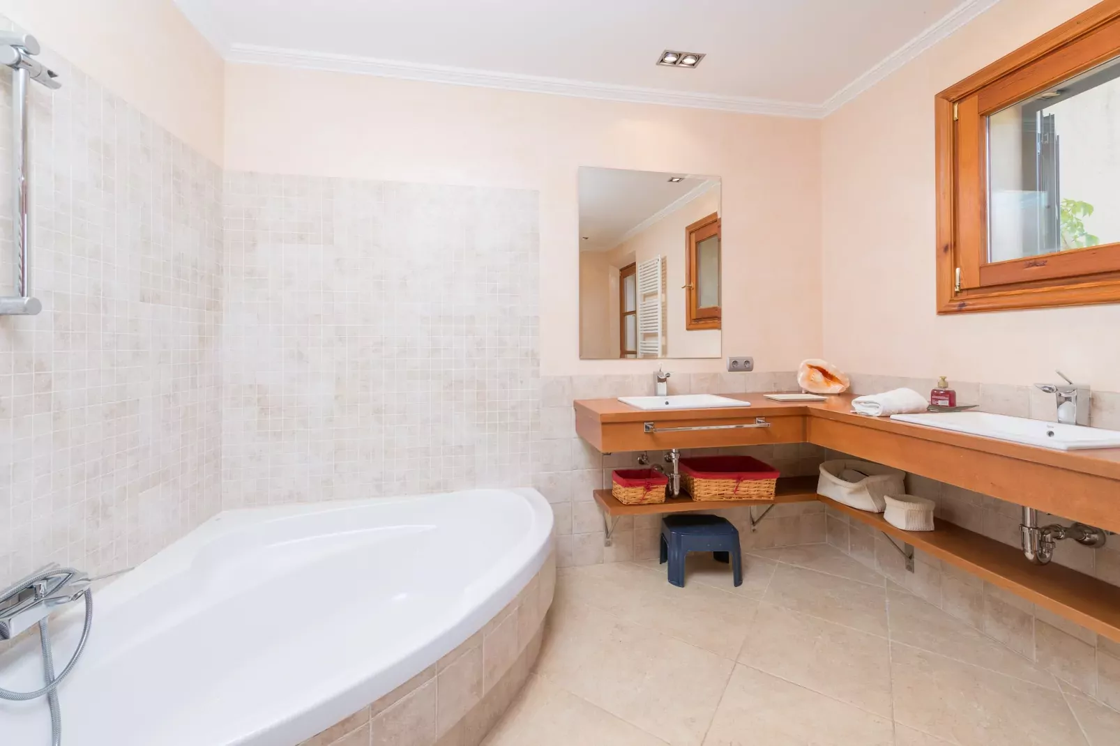 Can Bielet-Badkamer