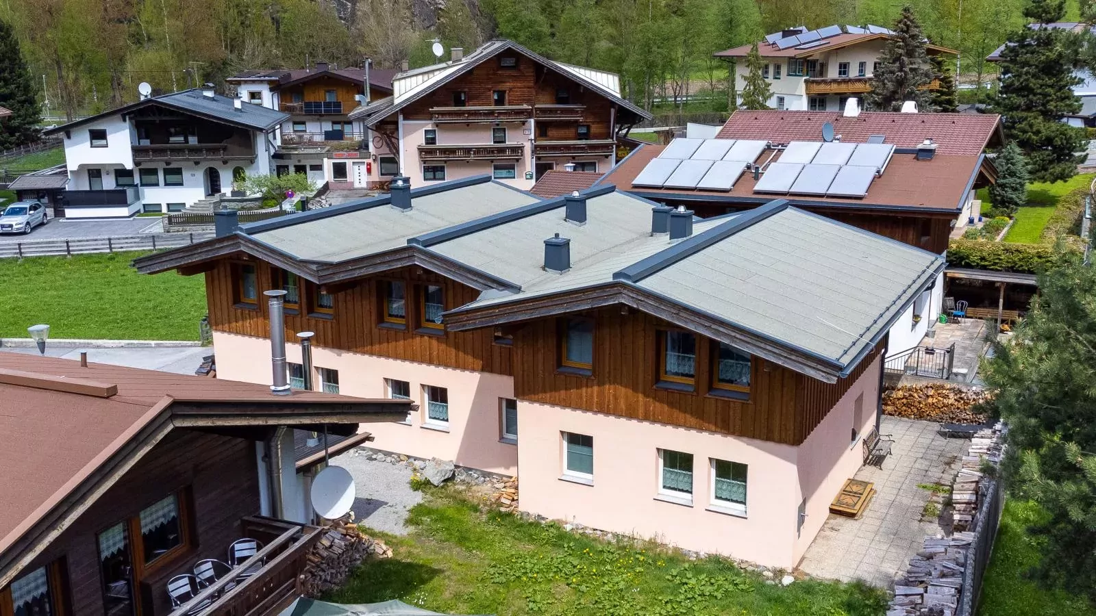 Haus Oliver 1-Buitenkant zomer