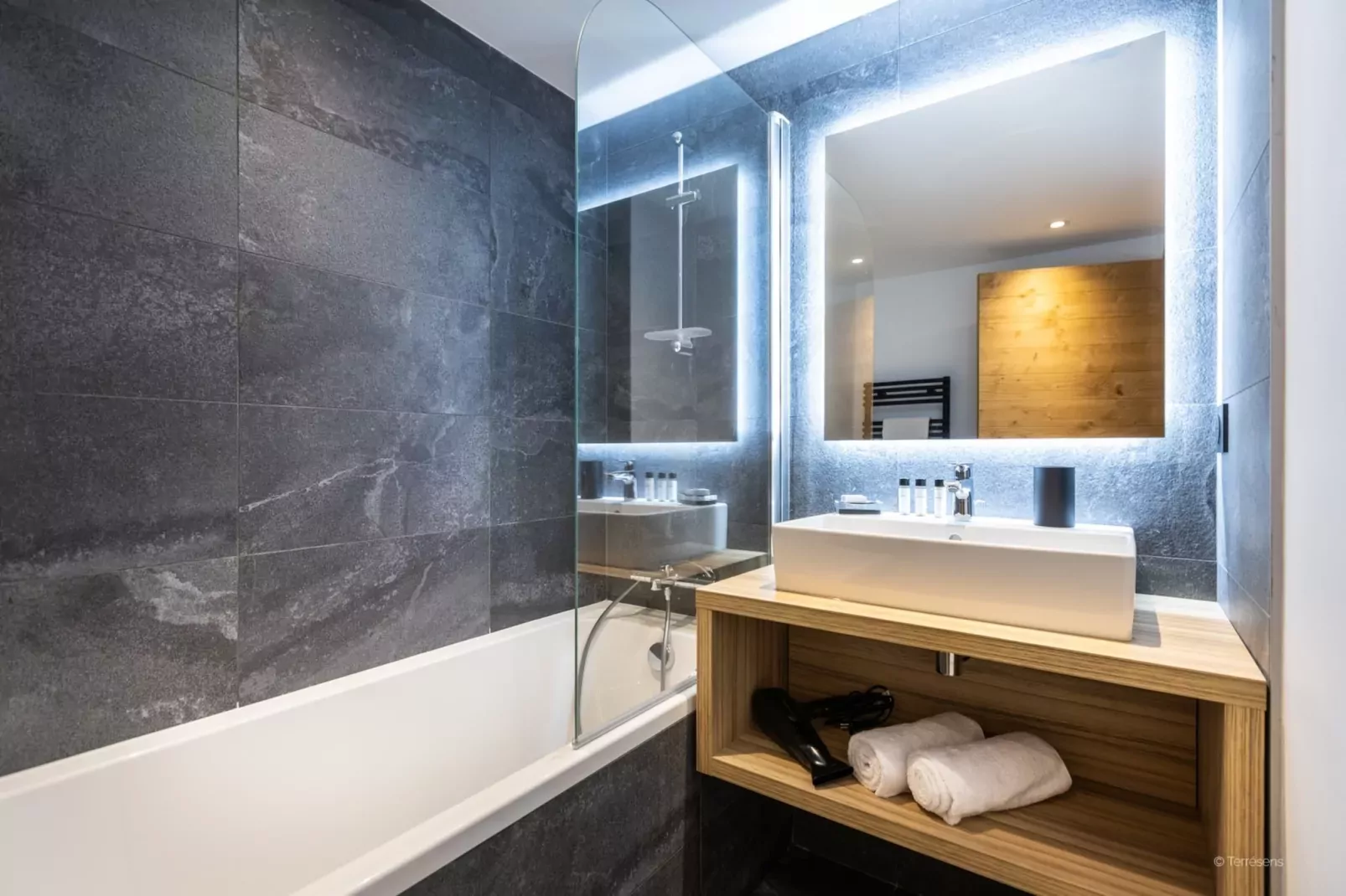 CHAPELLE DABONDANCE Le Flocon Blanc A38P-Badkamer