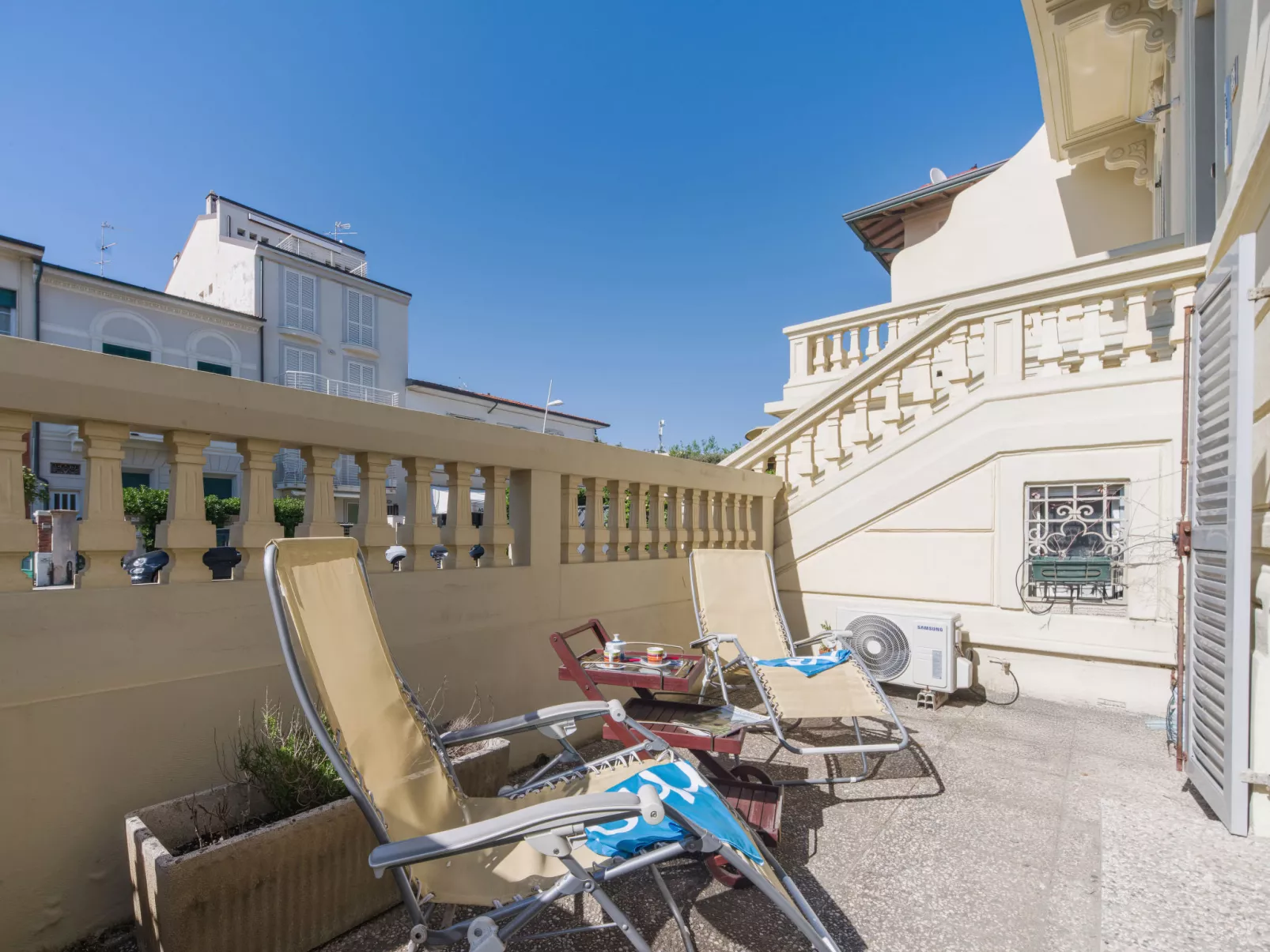 Appartamento Brezza Marina-Buiten