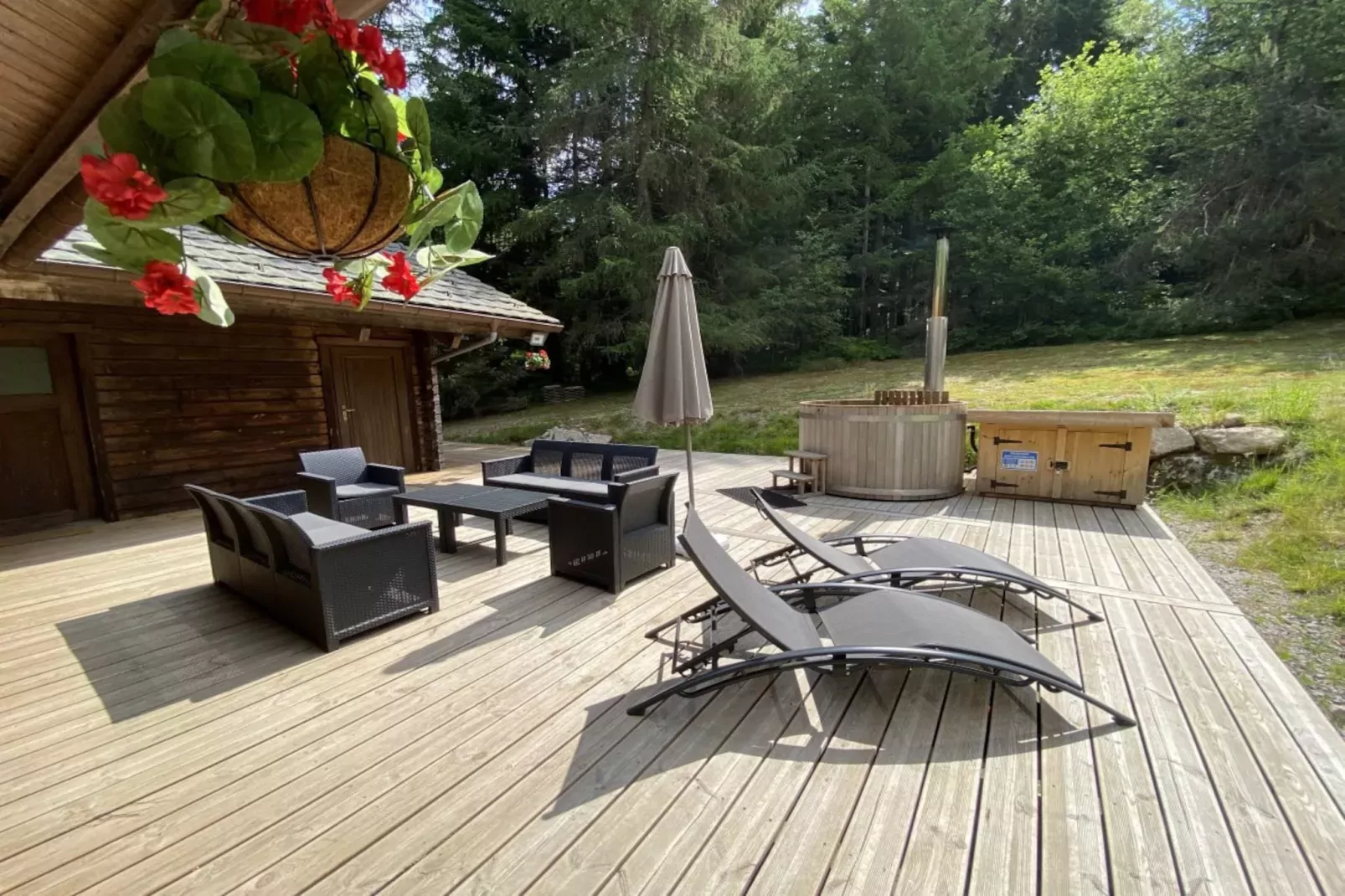 LE FISHING LODGE Chalet en bois avec Bain Nordique-Buitenlucht