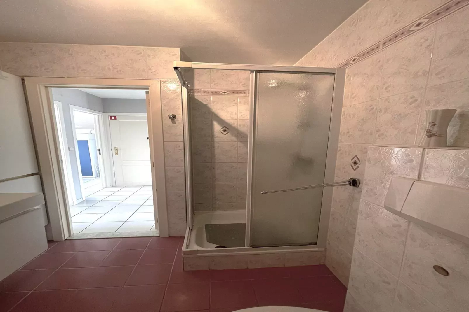 EPERNAY 10702/ 7A-Badkamer