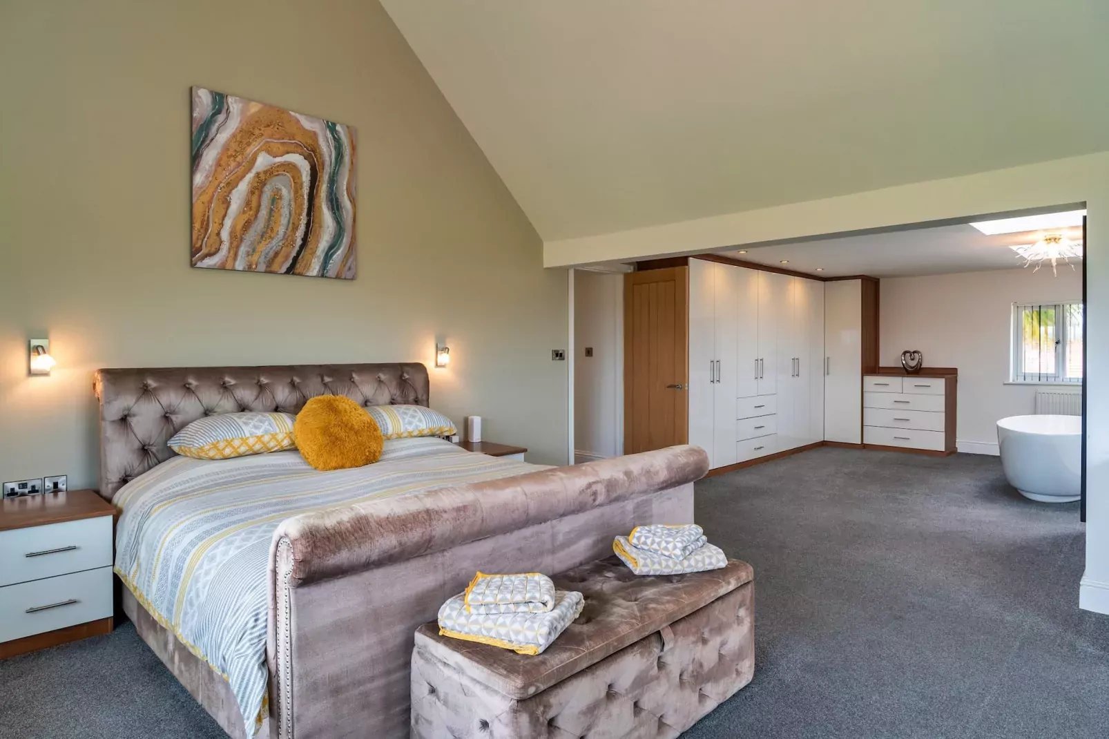 Stone Bow Farmhouse-Slaapkamer