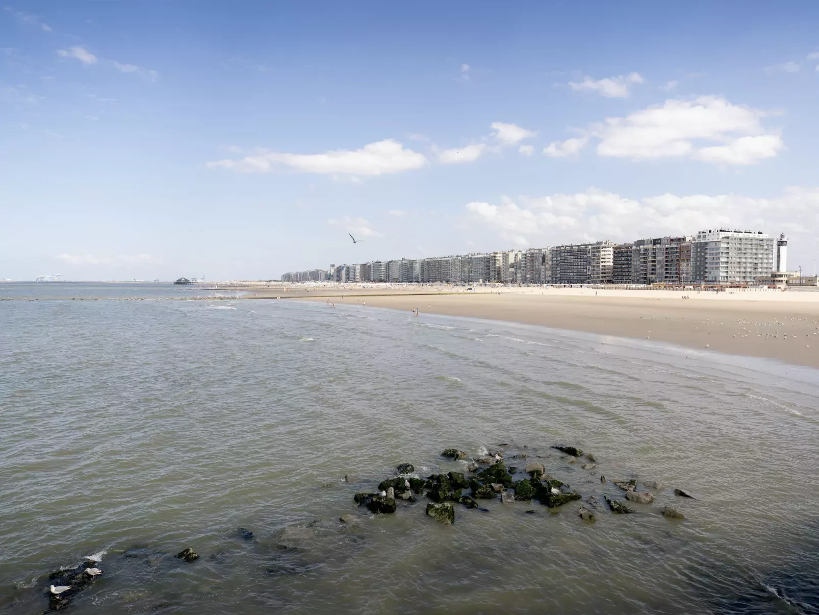 Littoral with two balconies-Buiten