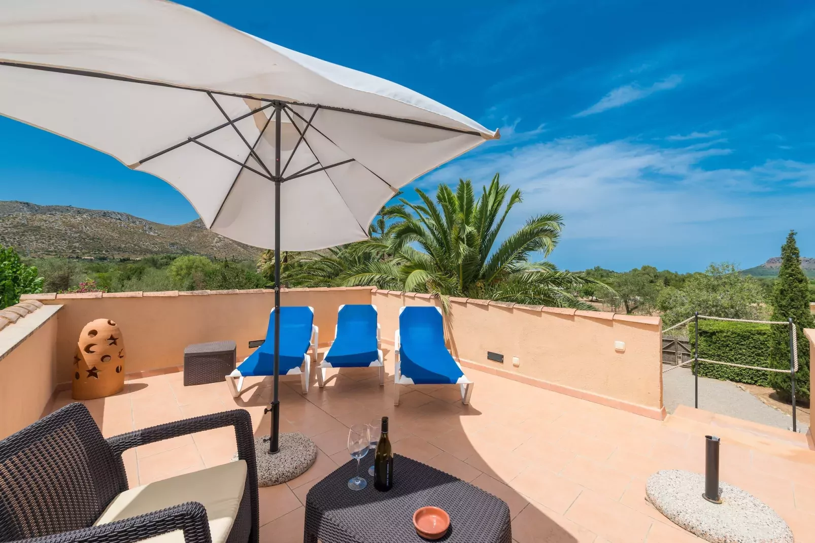 Casa Angela - Buitenkant zomer