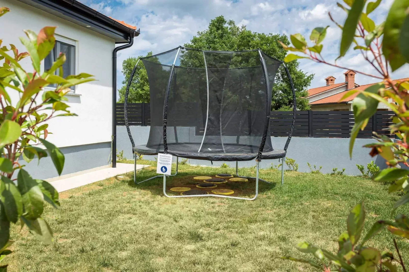 Holiday Home Greta with Private Pool-Tuinen zomer