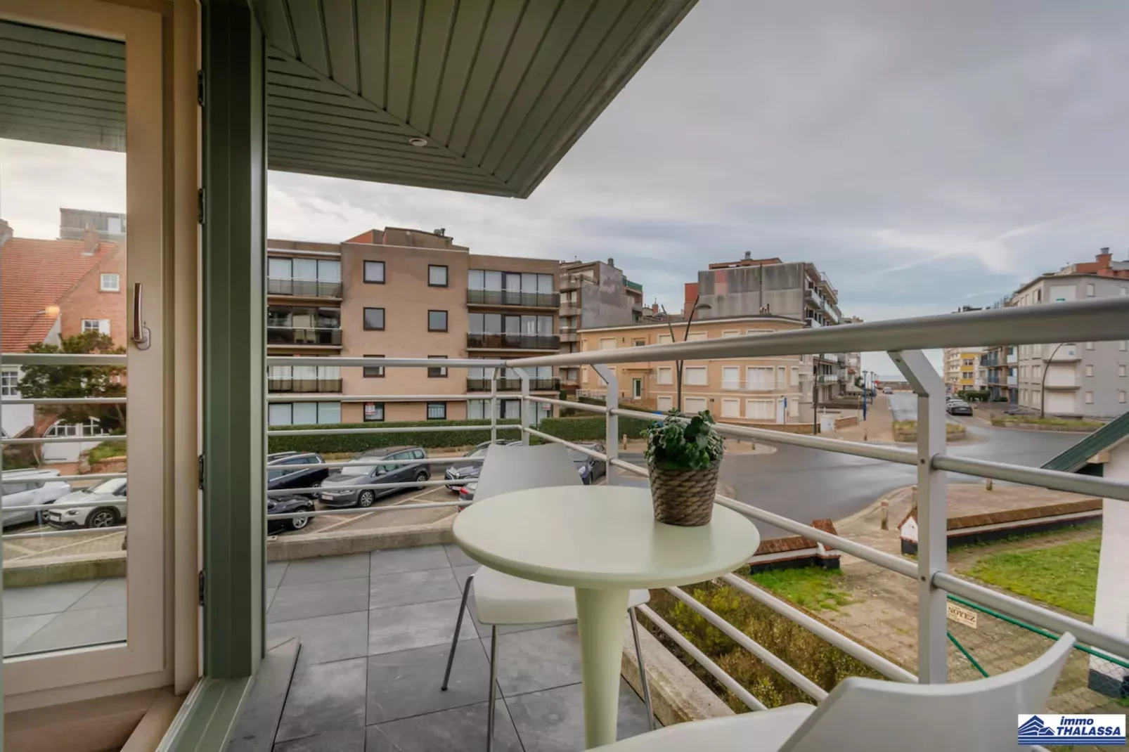 Amena 0101 + garage 14-Terrasbalkon