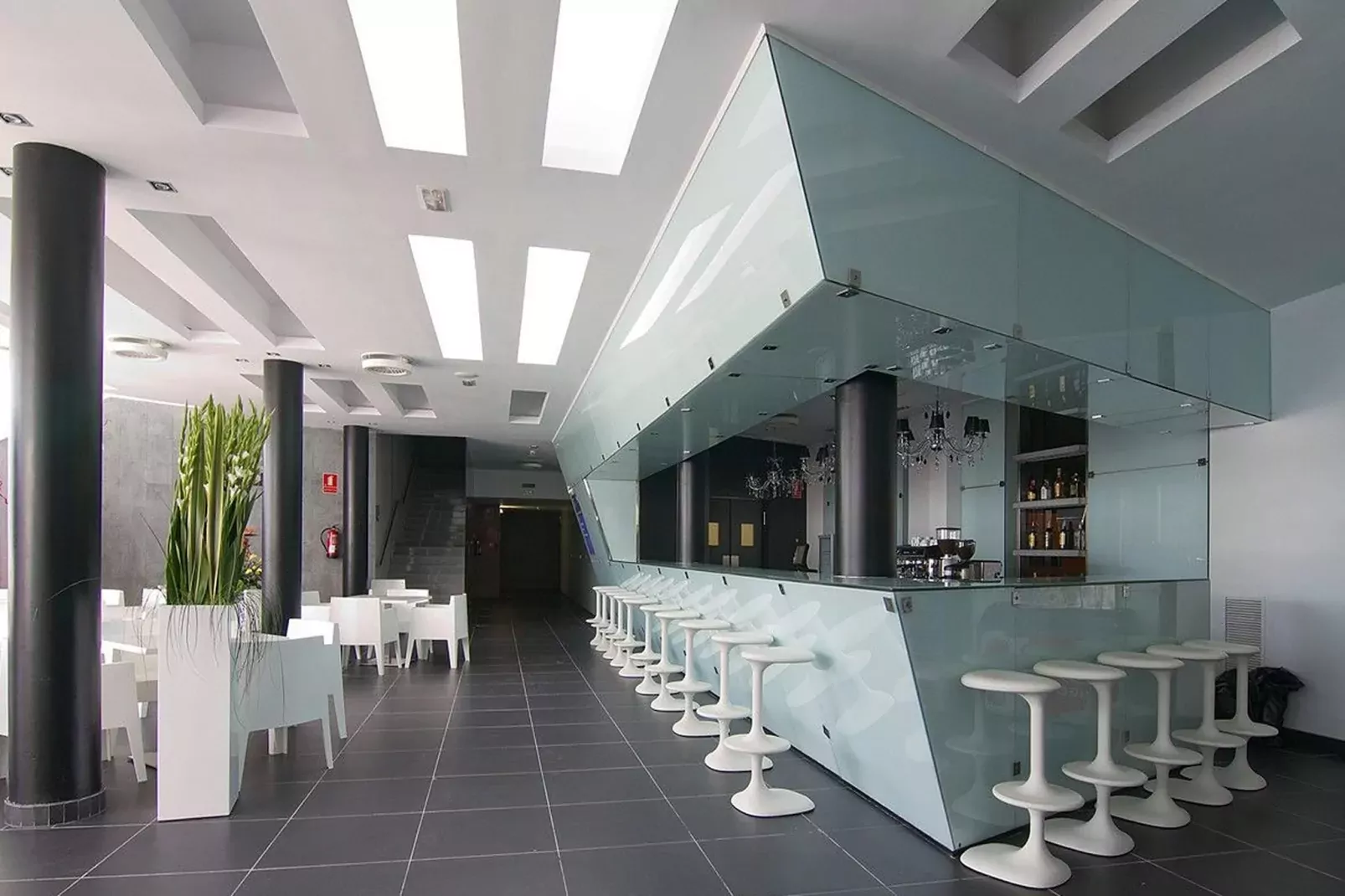 APOLO SUITES RENTALMAR 2/4-Faciliteiten