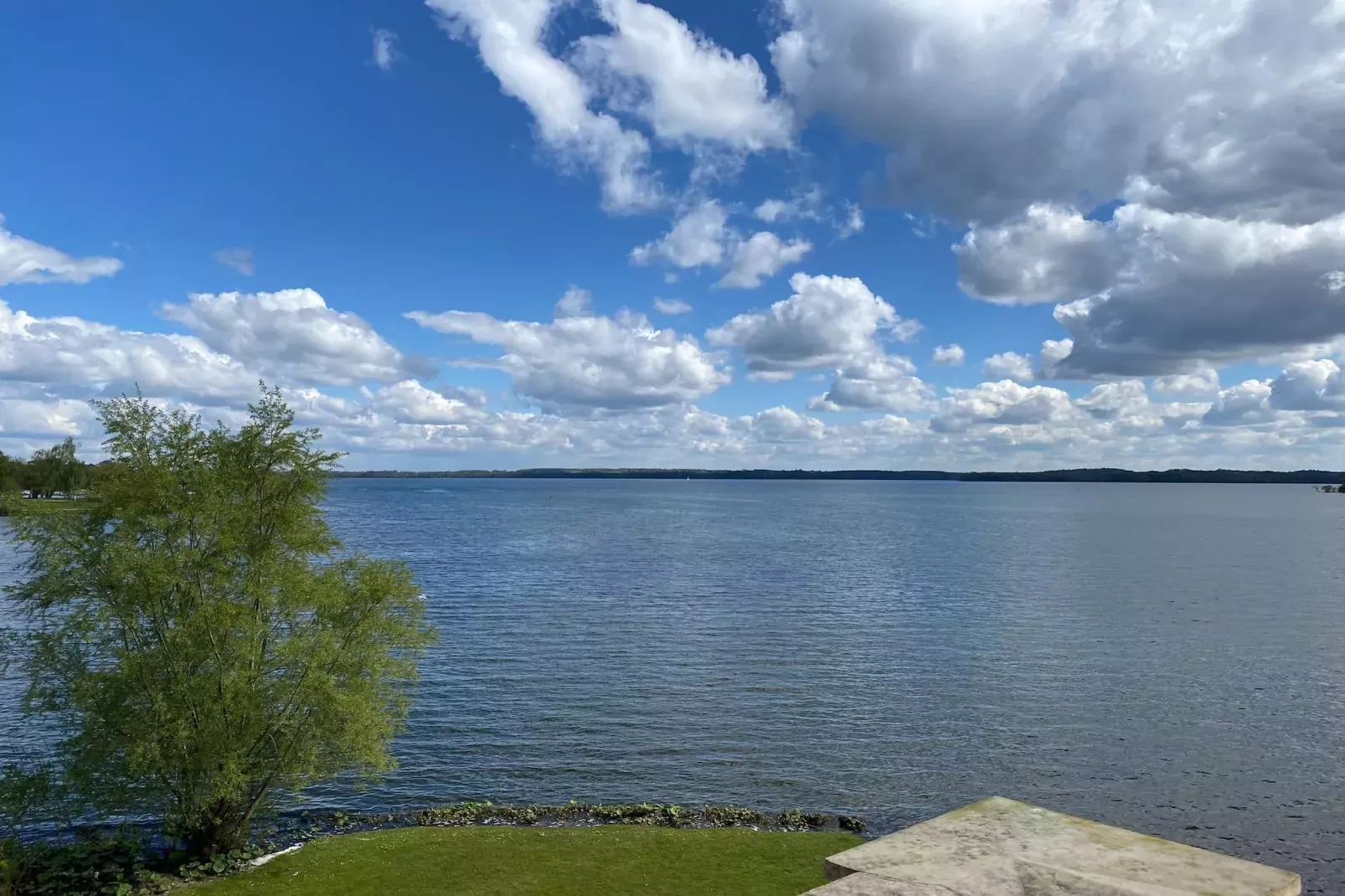 Residence Park am Schweriner See / 2-Raum-App im 2 Stock 60 qm-Gebieden zomer 5km