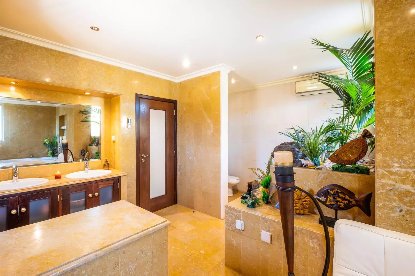 Villa Gamboa-Badkamer