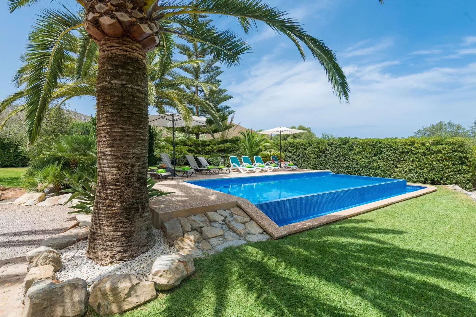 Casa Angela - Buitenkant zomer