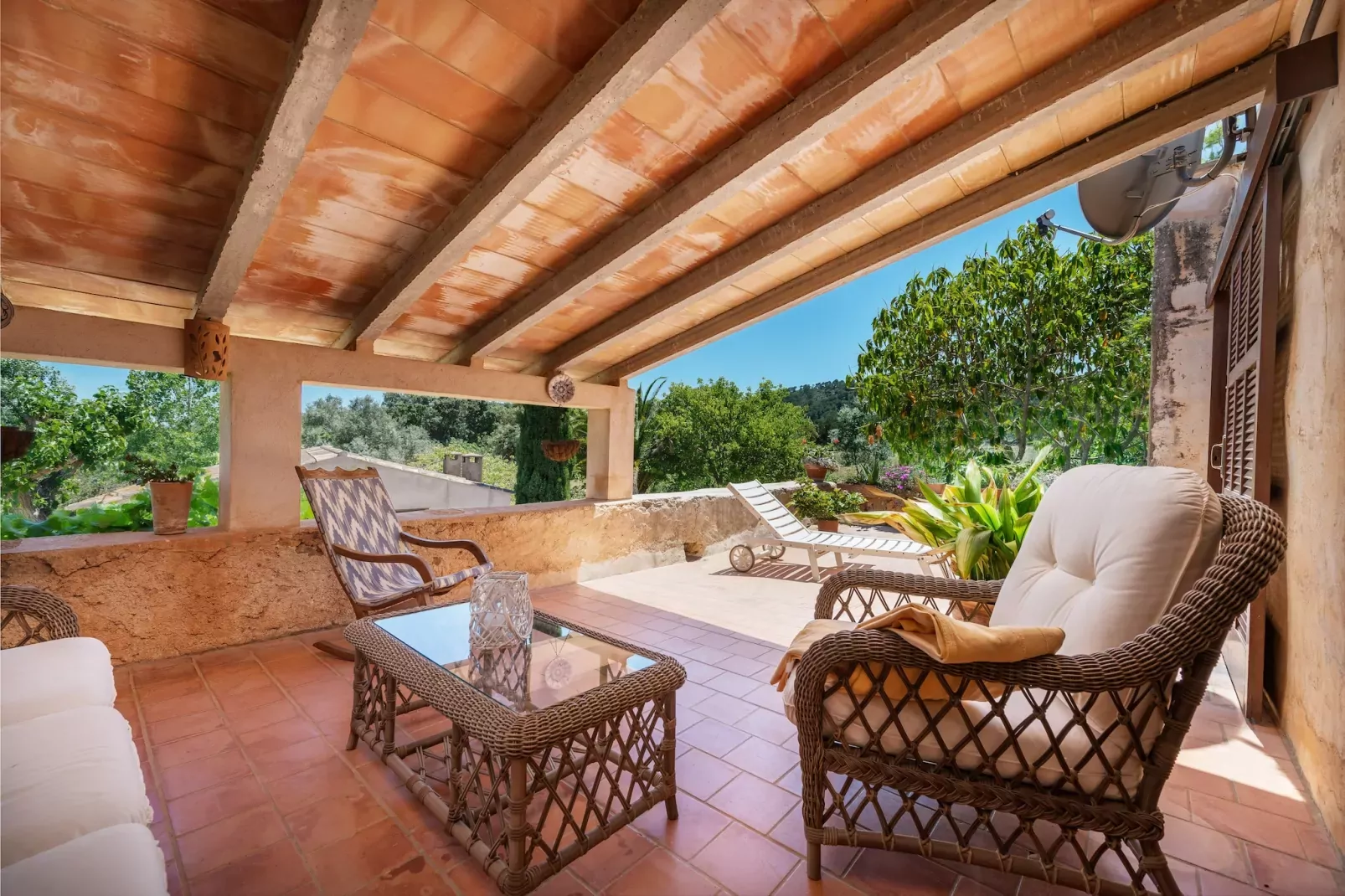 Can Sua-Terrasbalkon