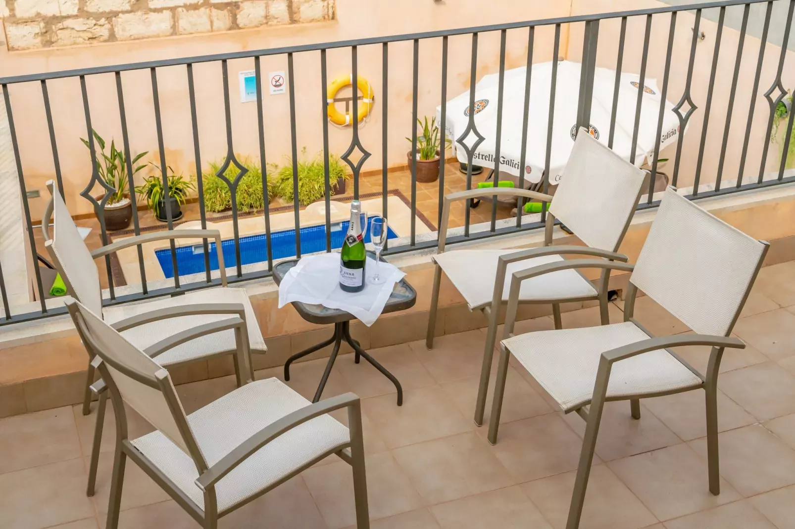 Villa Placeta-Terrasbalkon