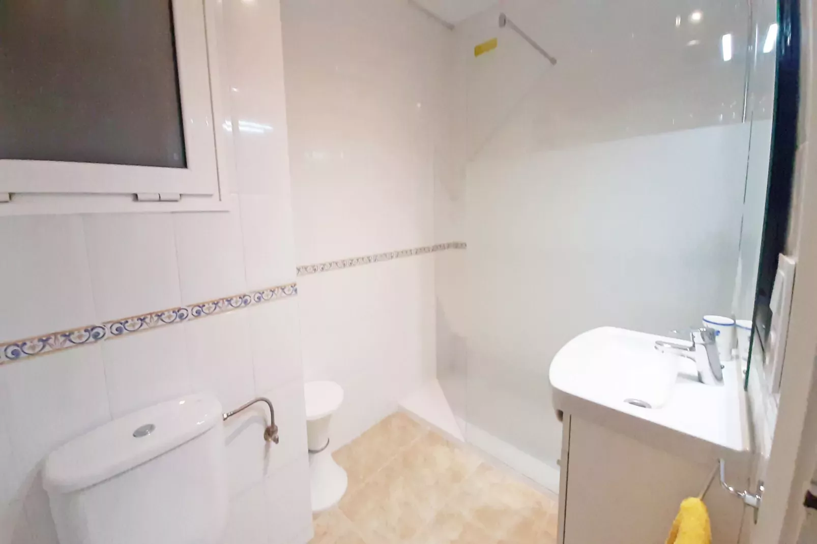 Costa Brava E-6-Badkamer