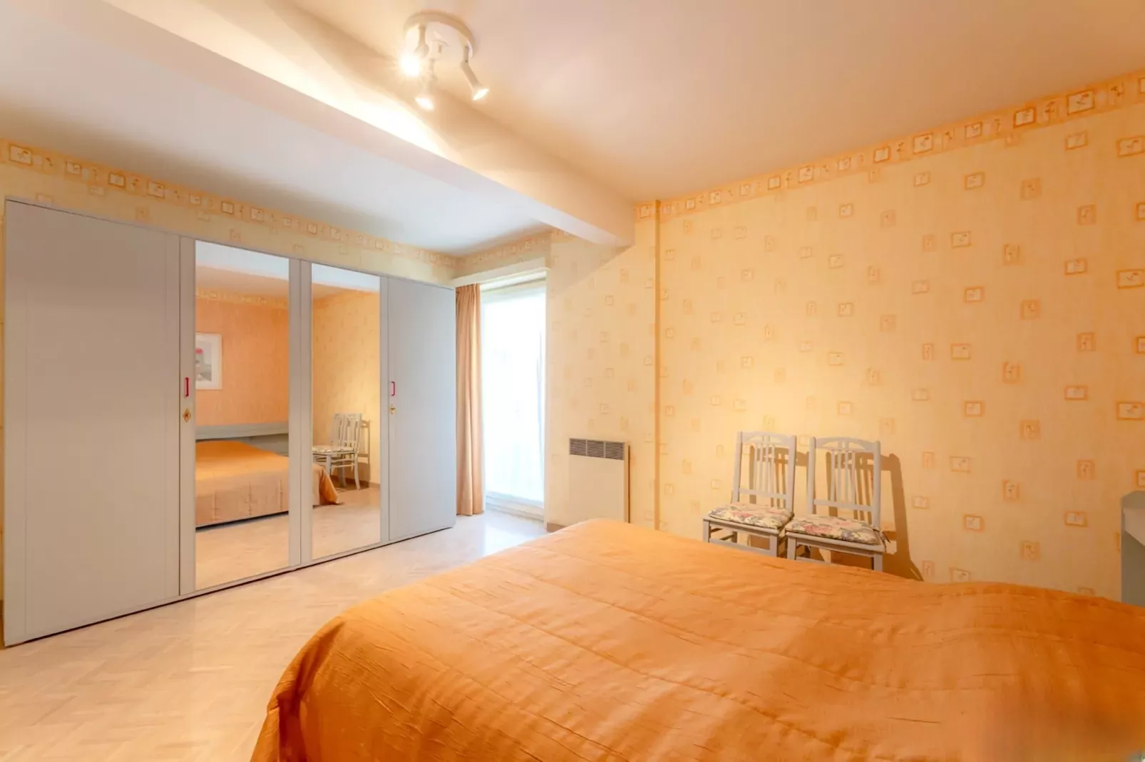 Astoria Palace 0101-Slaapkamer