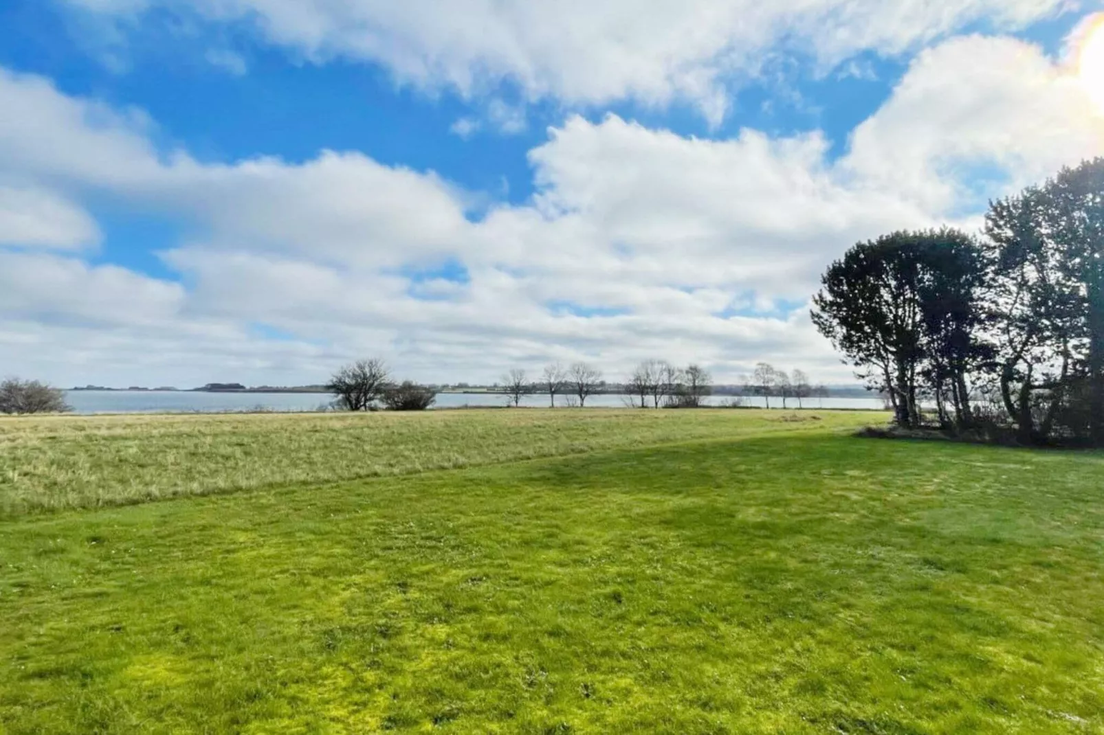 Panoramisch toevluchtsoord in Borgnaes -- By Traum Ferienwohnungen-Waterzicht