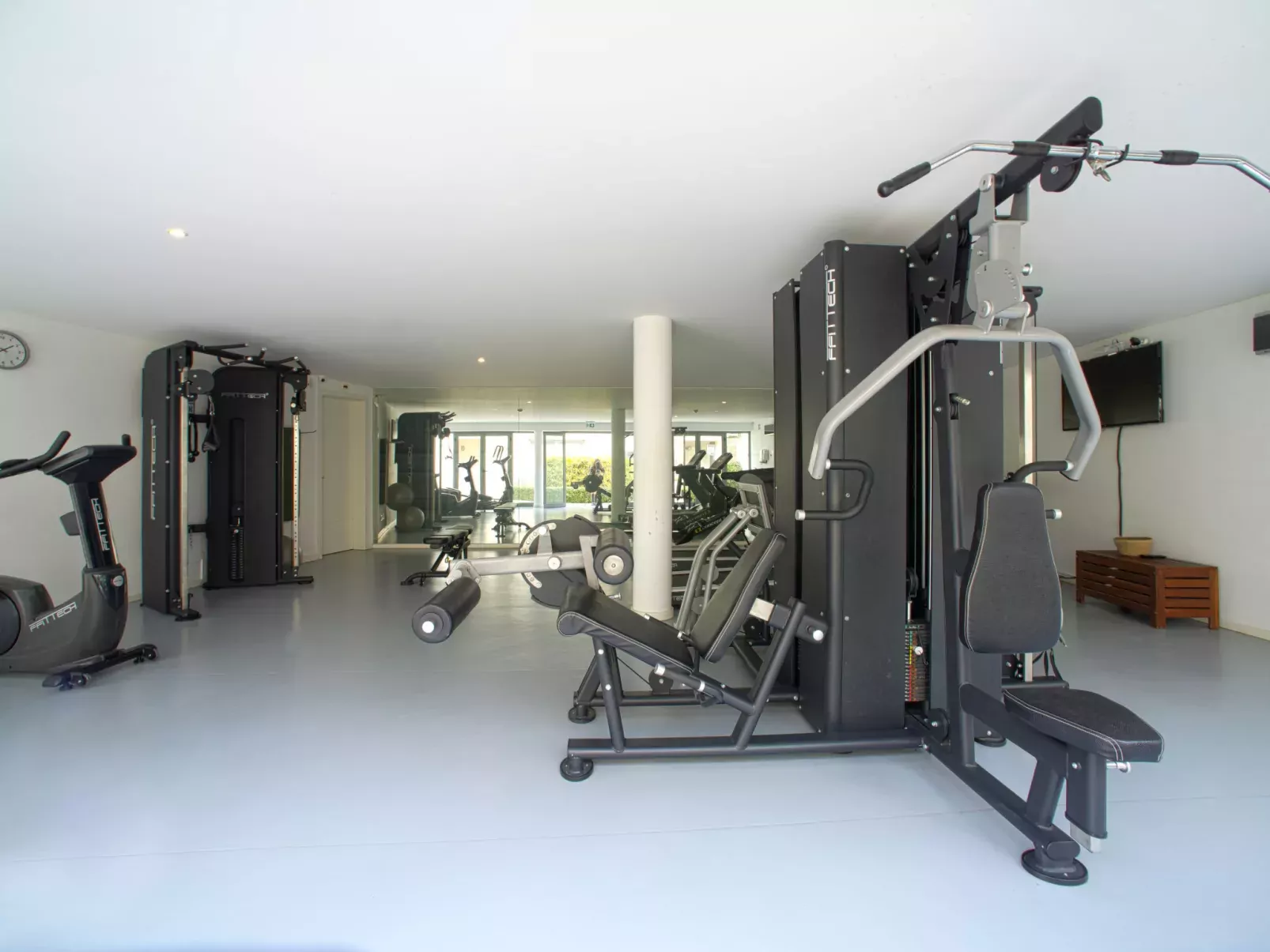 Pine Hills Reva Santuary Modern Elegance-Binnen