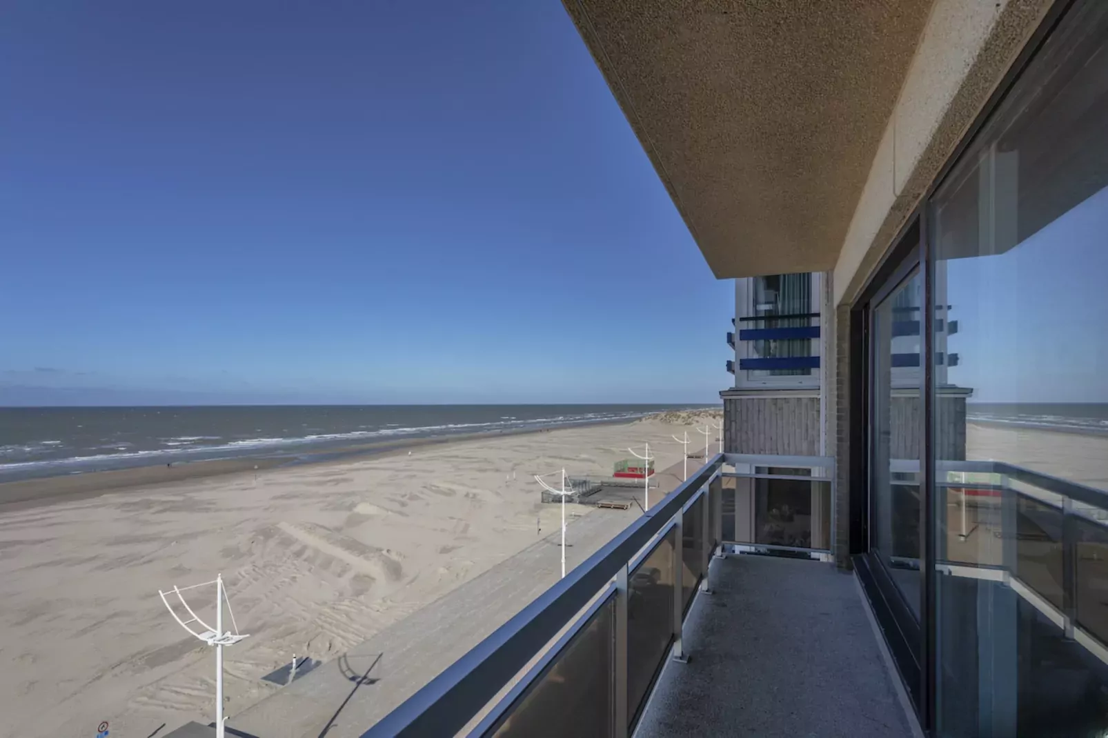 Quo Vadis 0501 + garage 83-Terrasbalkon