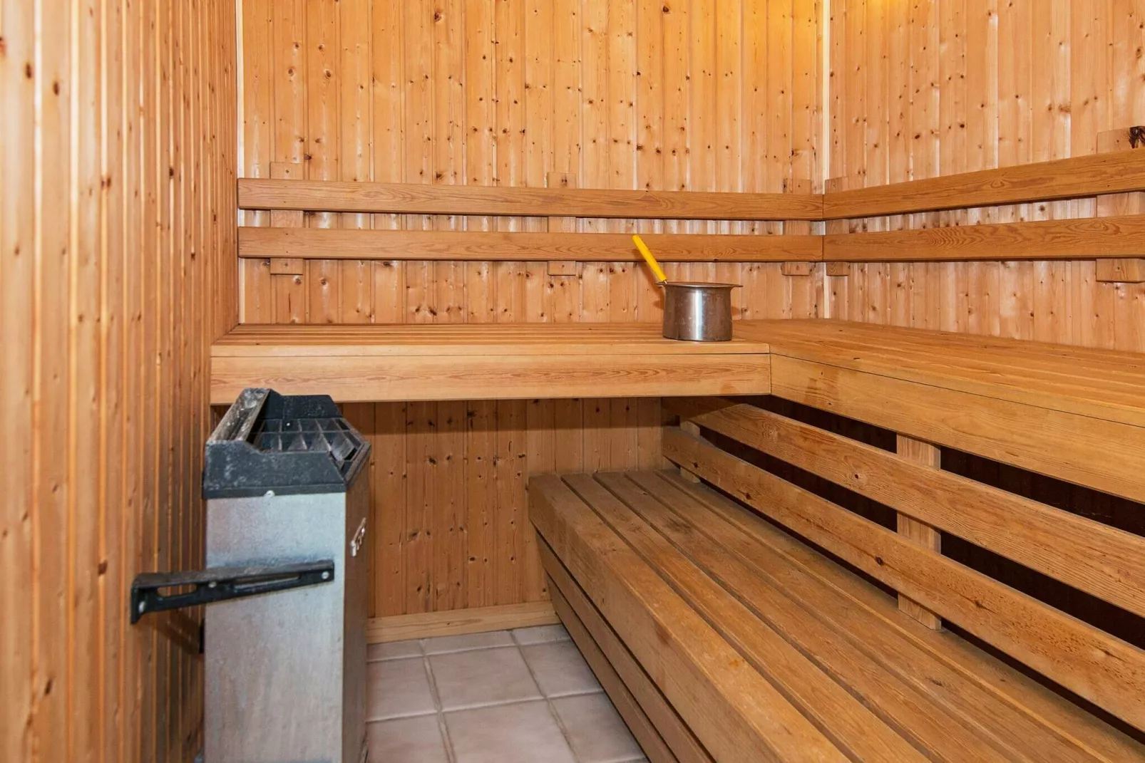 12 persoons vakantie huis in Glesborg-Sauna