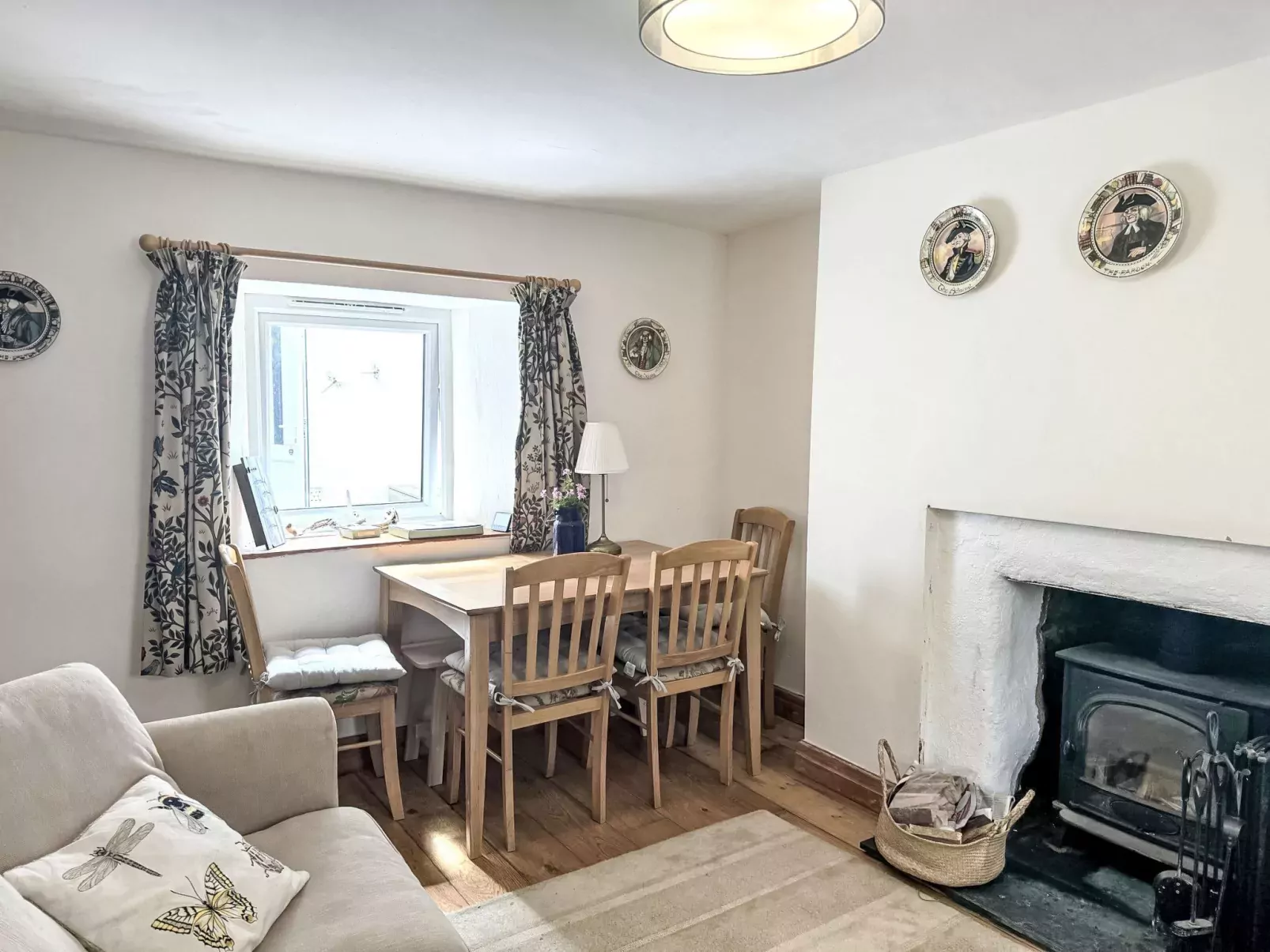 Seaforth Cottage-Binnen