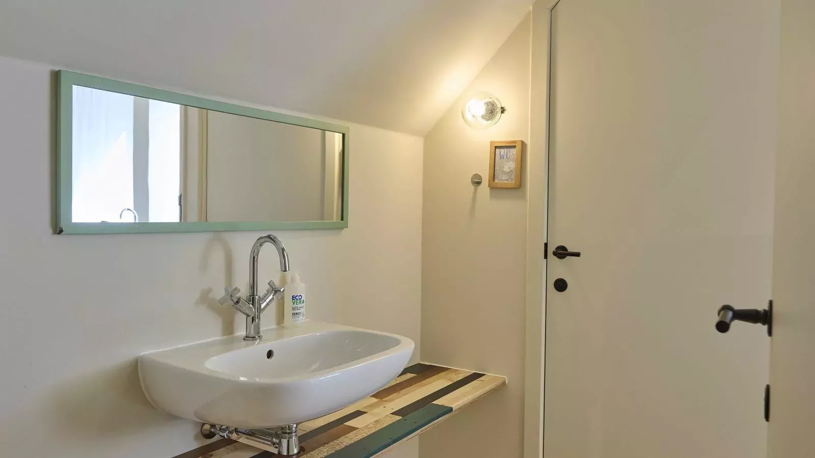 Villa Lactea-Badkamer