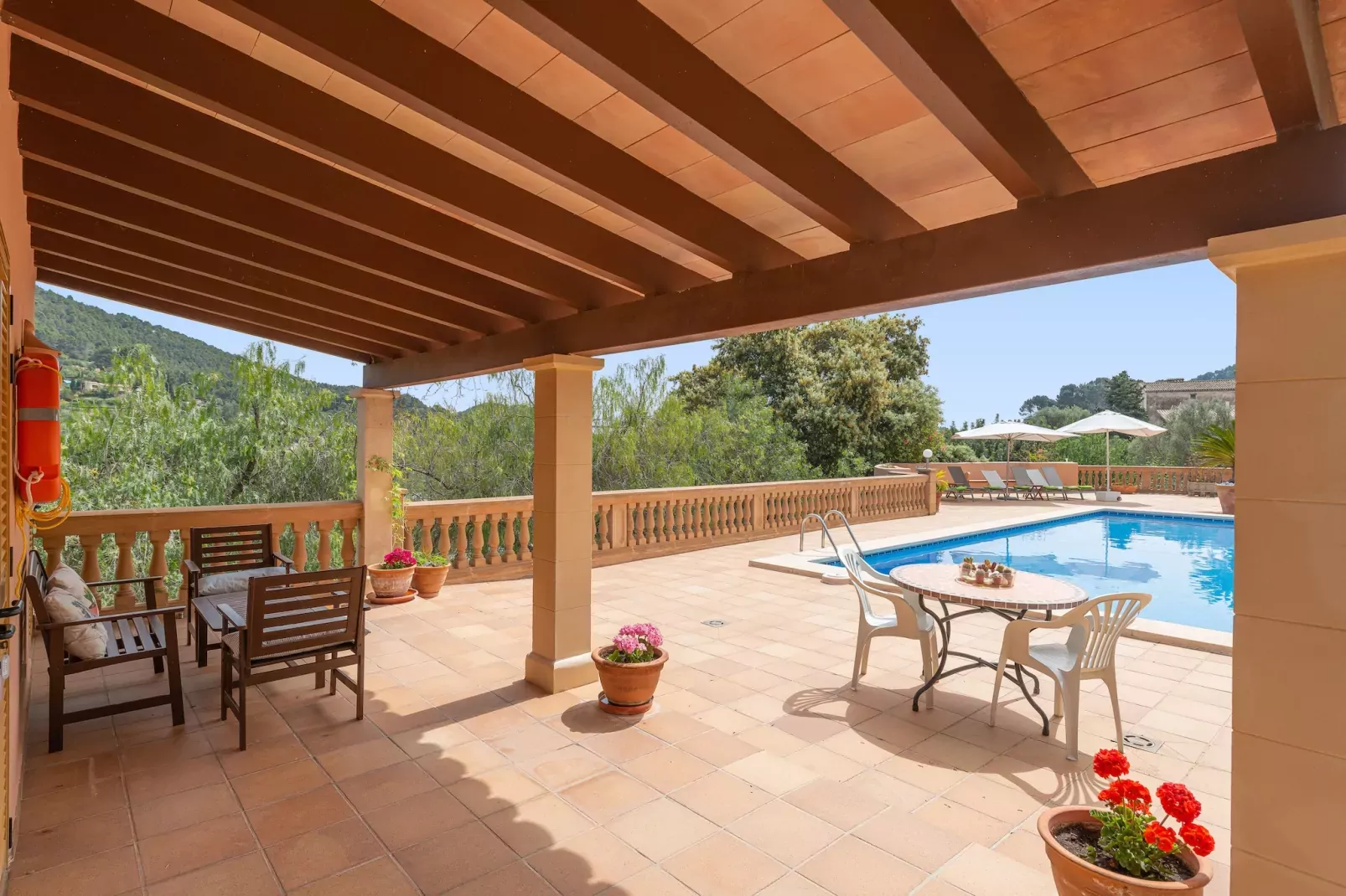 C'an Pieres-Terrasbalkon