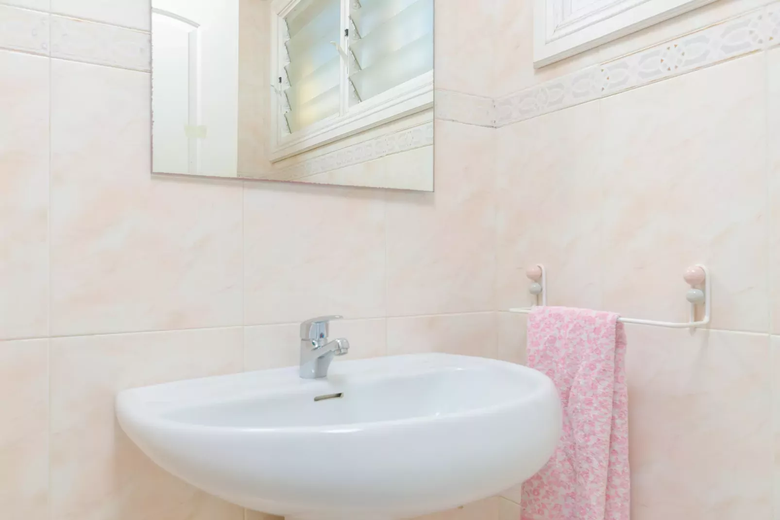 Casa Bonita (ses Salines)-Badkamer