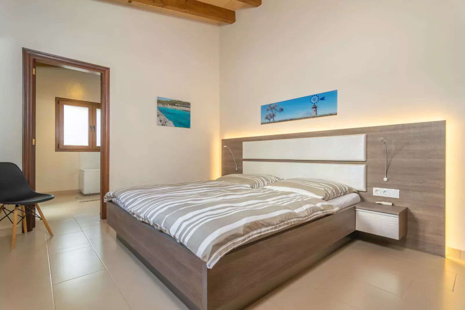 Villa Sun Club Home-Image-tags.