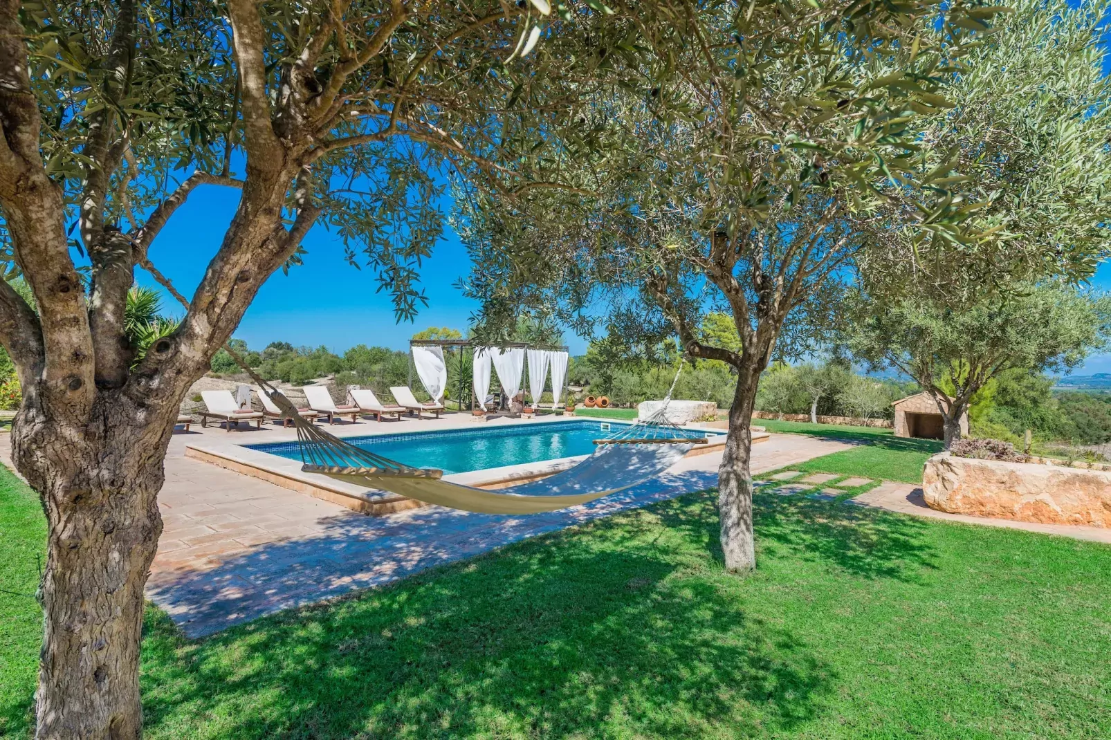 Finca Son Colom-Tuinen zomer