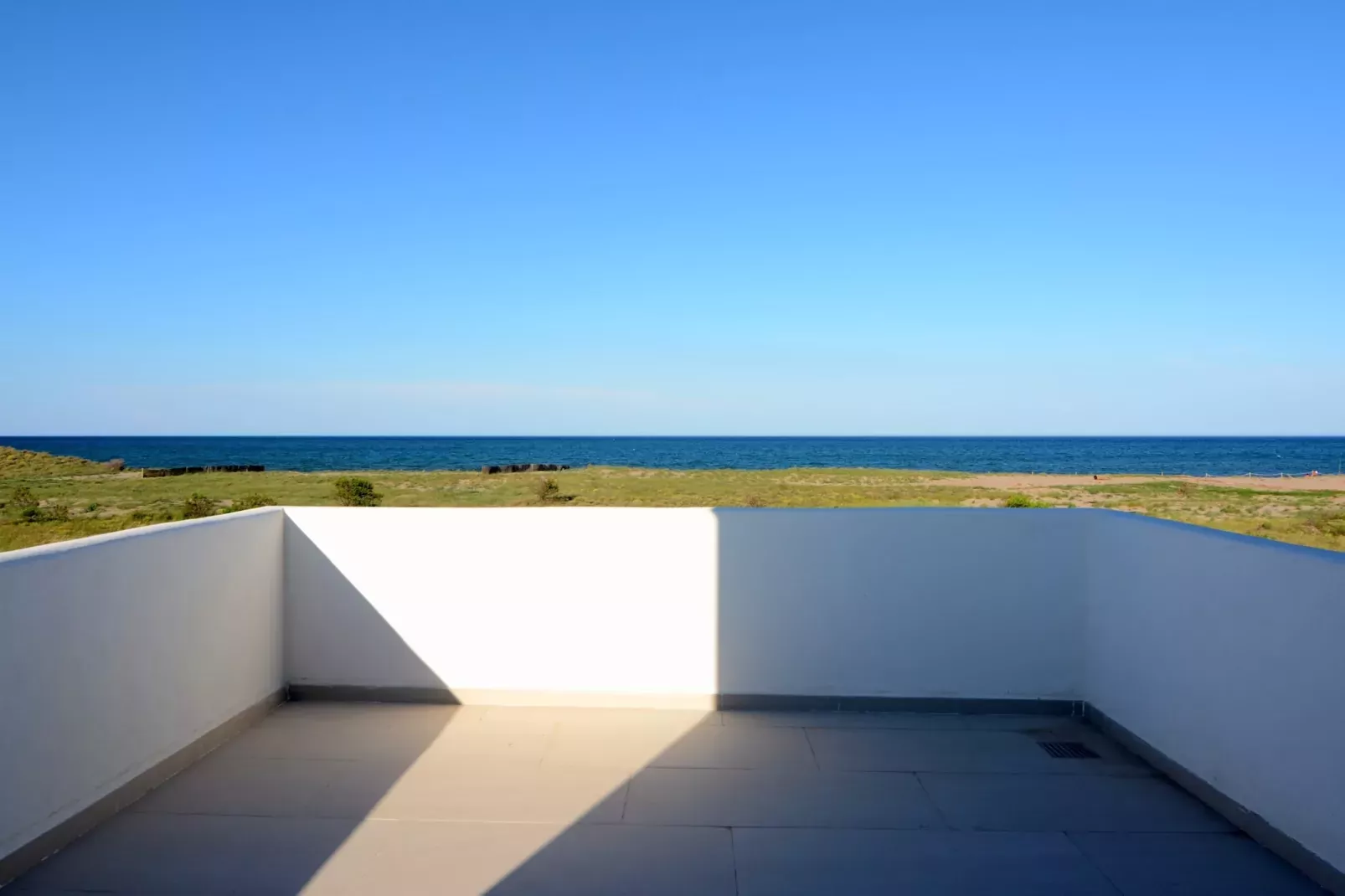 VILLA PINELL-Terras
