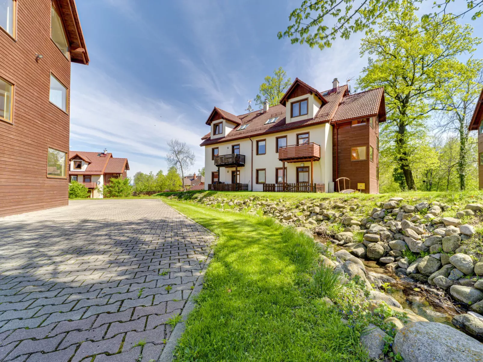 Ewa-Buiten