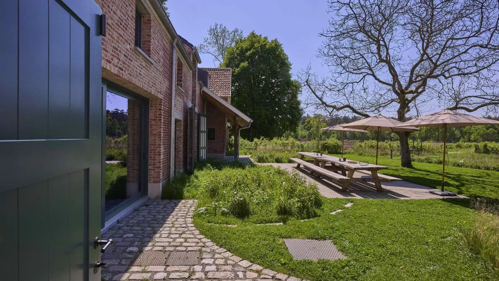 Villa Lactea-Tuinen zomer