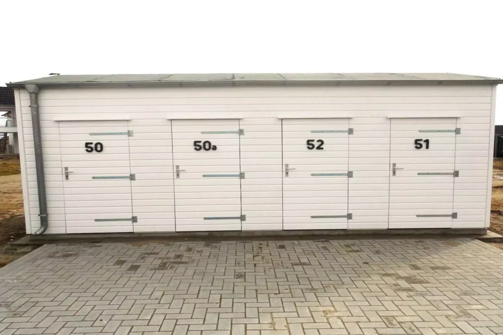 424127-Faciliteiten