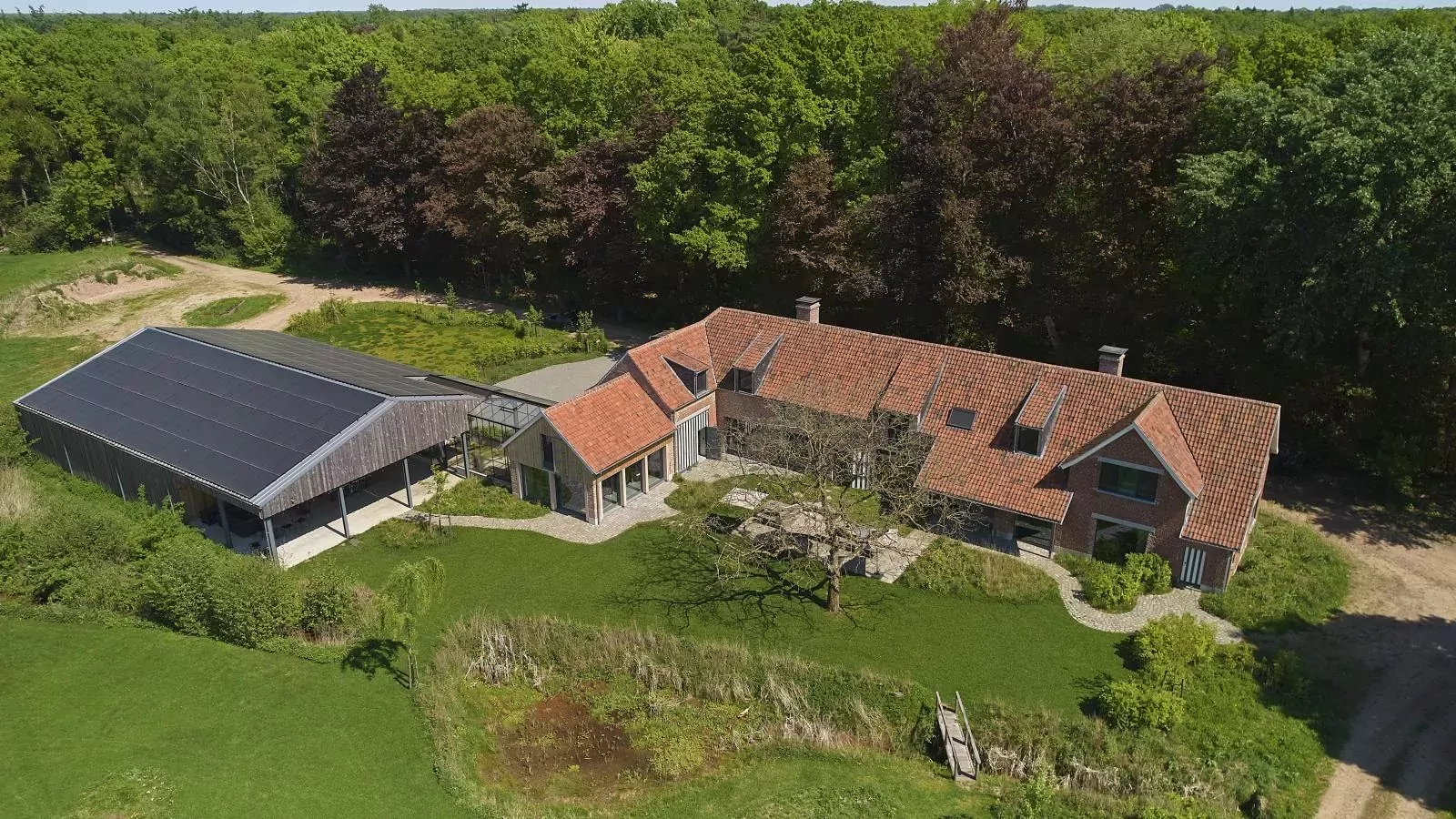 Villa Lactea-Buitenkant zomer