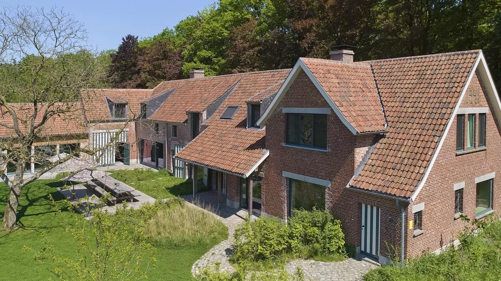 Villa Lactea-Buitenkant zomer