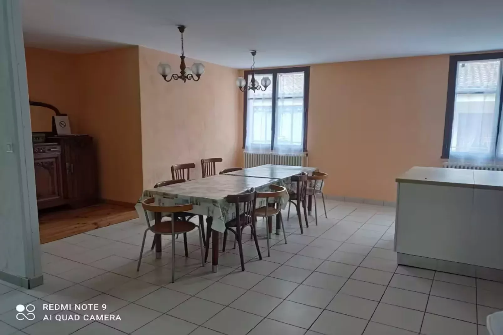 Les Cousinades-Eetkamer