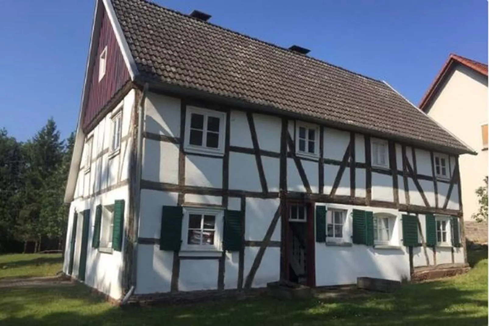 Landhaus Eppe-Buitenkant zomer