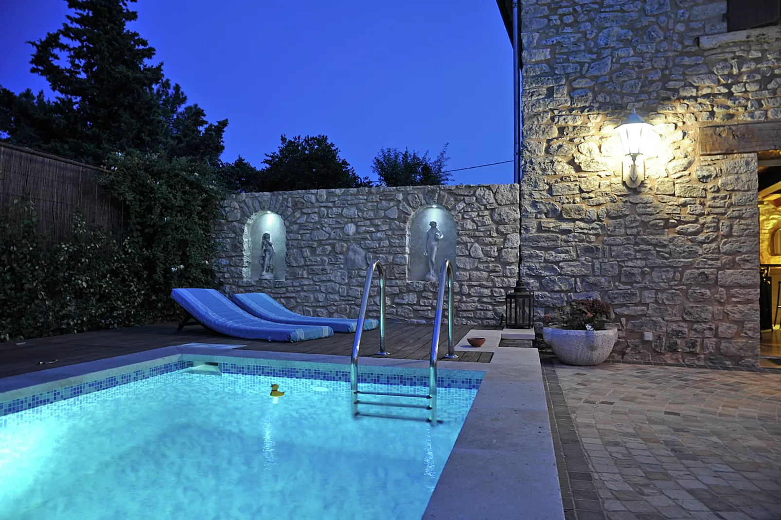 Villa Aix-Zwembad