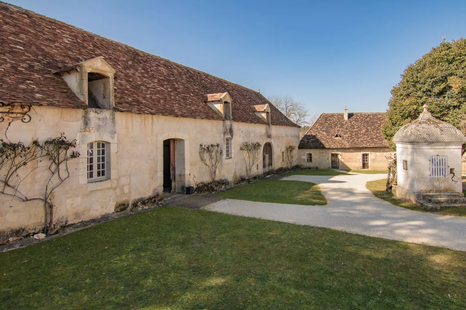 La Leotardie-Buitenkant zomer