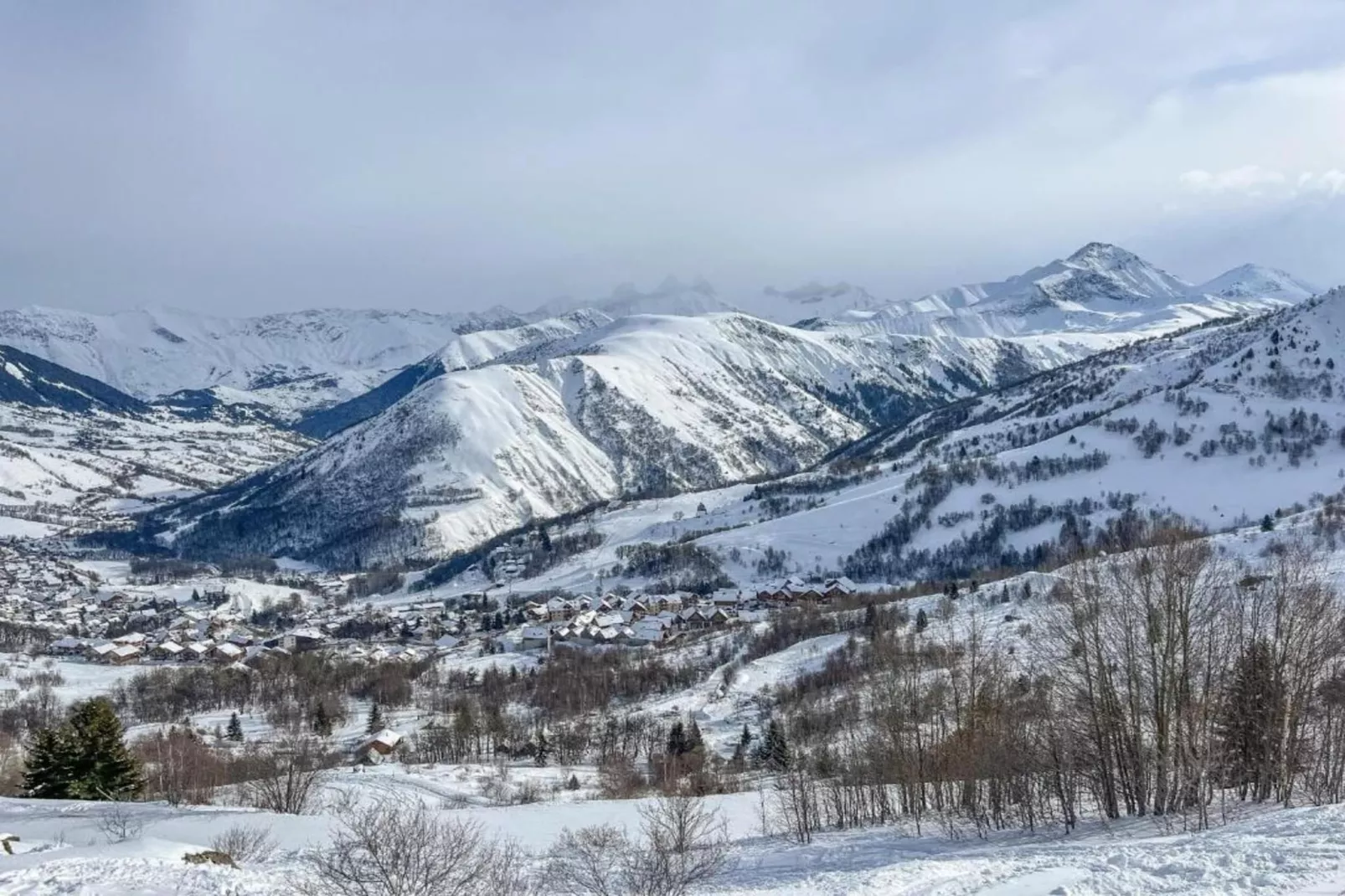 Les Chalets de l'Arvan II 2-Gebied winter 20km
