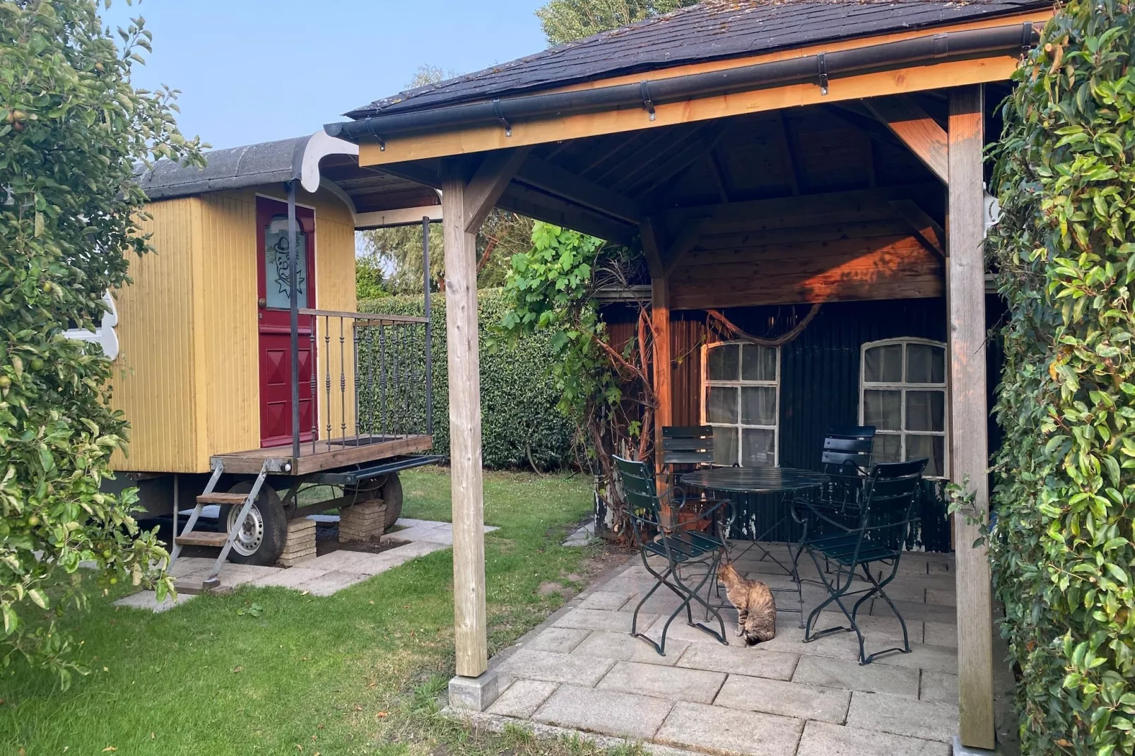 Pipowagen de Weideblick-Terrasbalkon