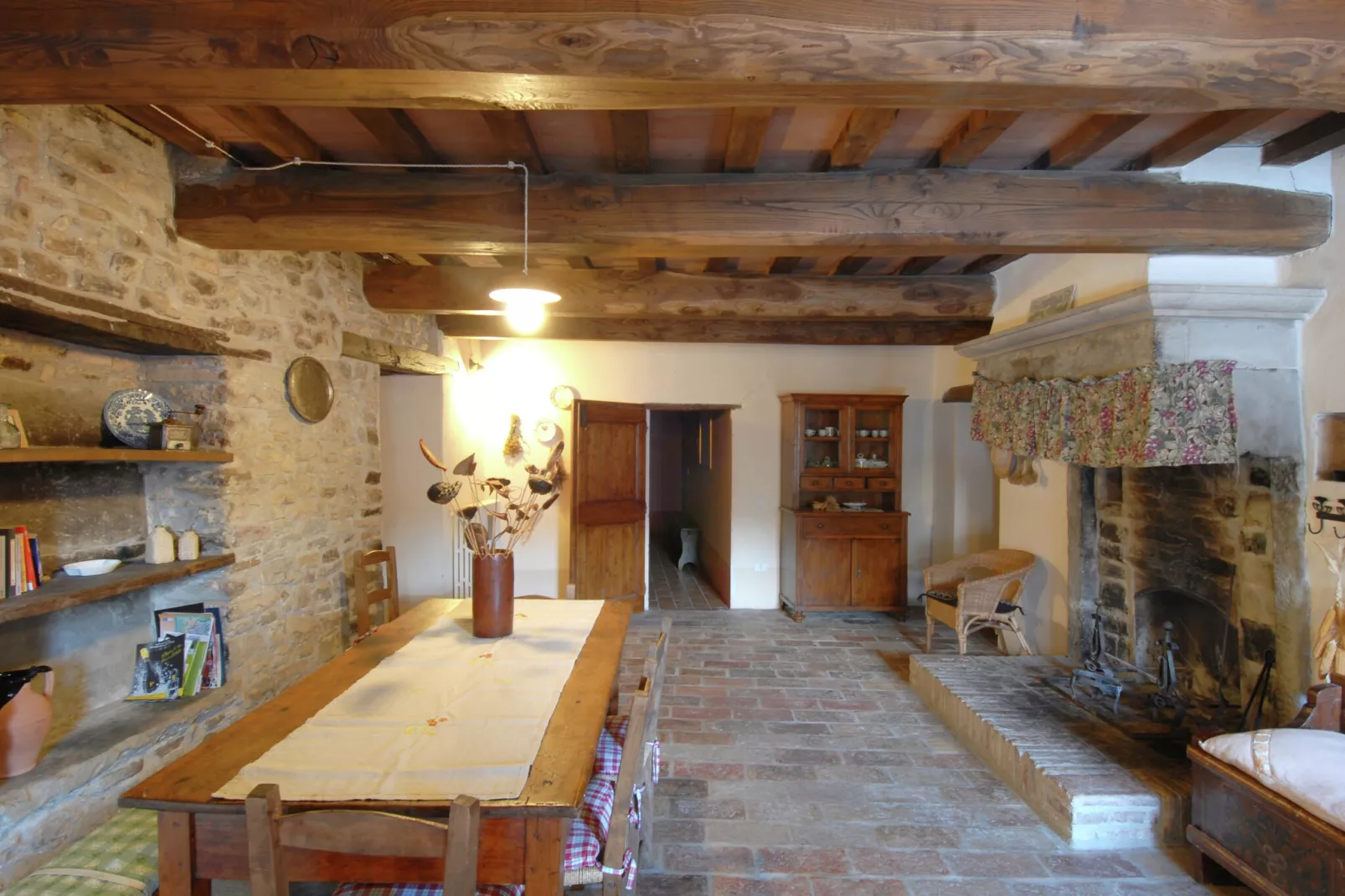 Casal Corniolo- Montalto-Woonkamer