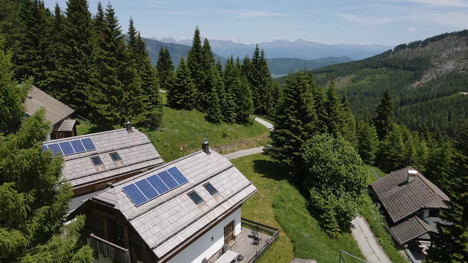 Chalet Paul-Buitenkant zomer