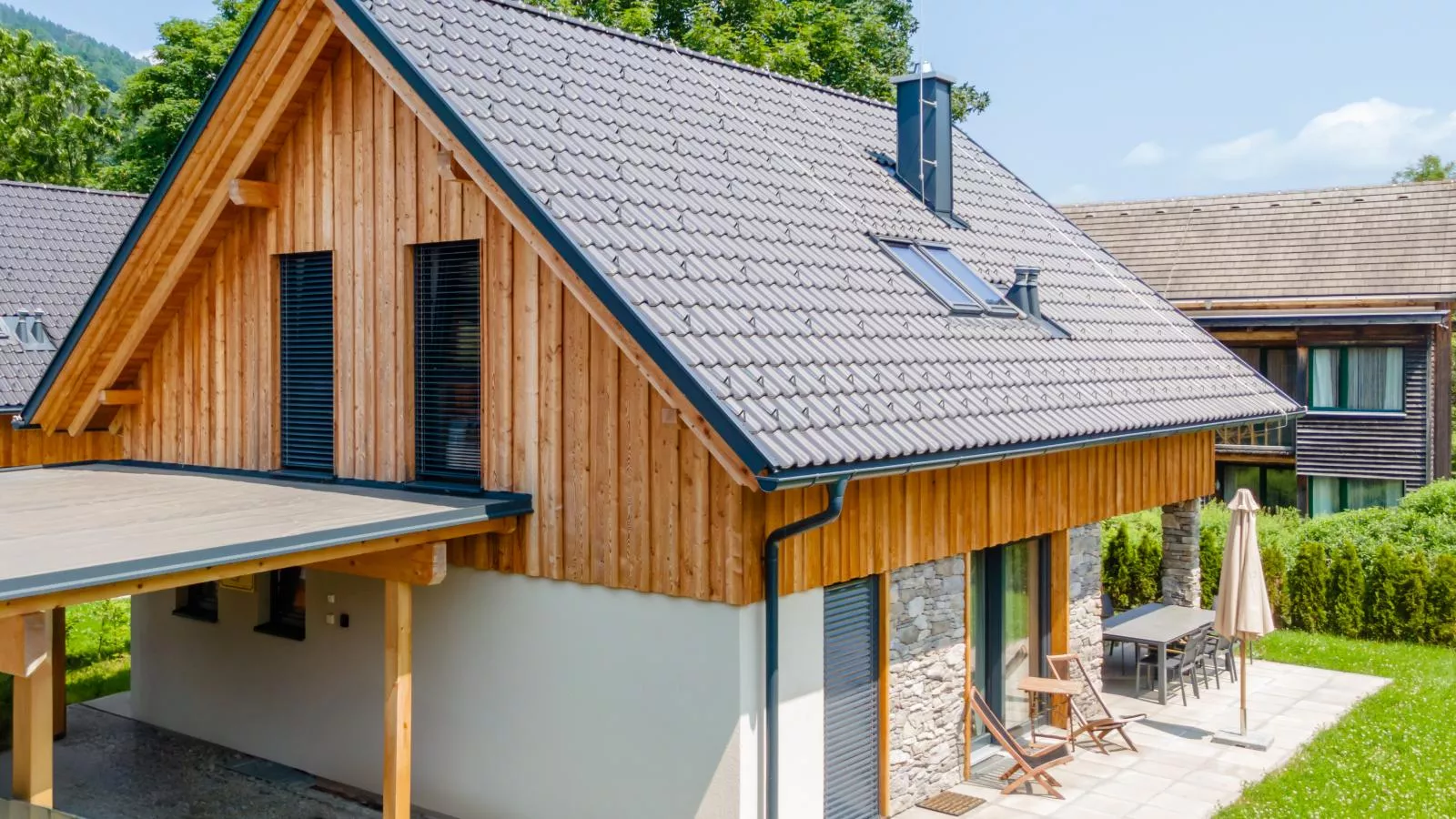 Mountain Chalet Bakkershof-Buitenkant zomer