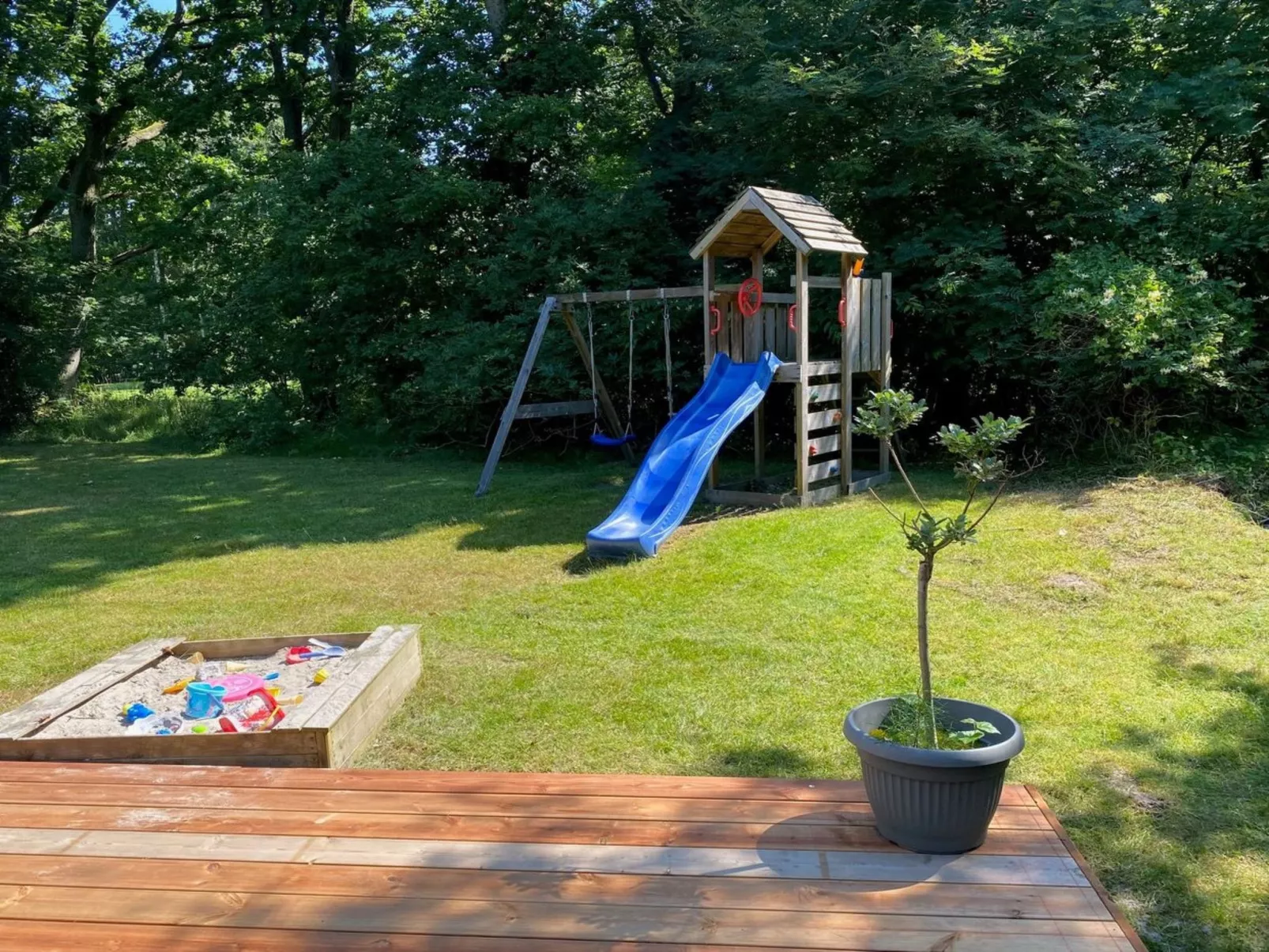 "Lovis" - 600m from the sea-Buiten