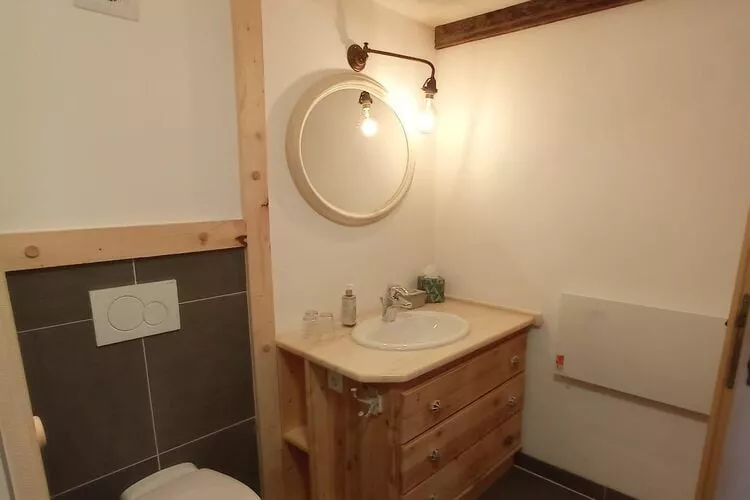 Roßweid Hütte-Badkamer
