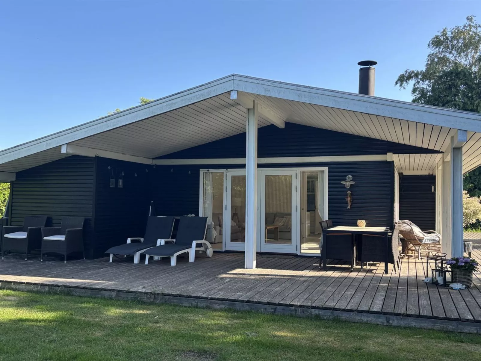 "Aksa" - 400m from the sea-Buiten