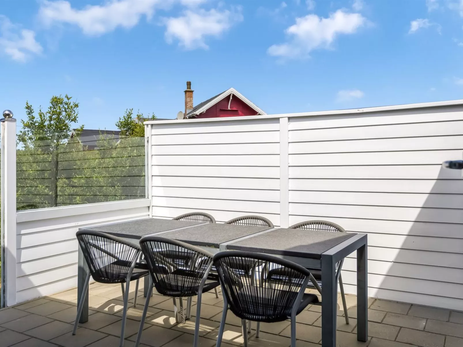 "Mikka" - 450m from the sea-Buiten