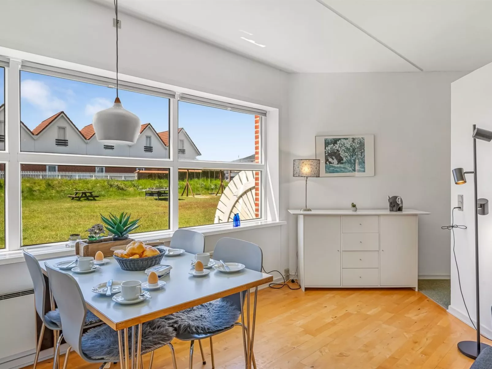 "Akai" - 100m from the sea-Binnen