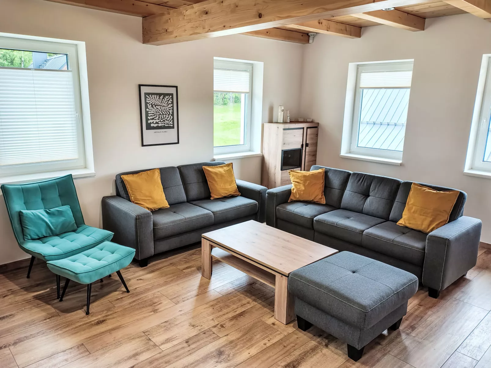 13ka Sunny Lodge-Binnen